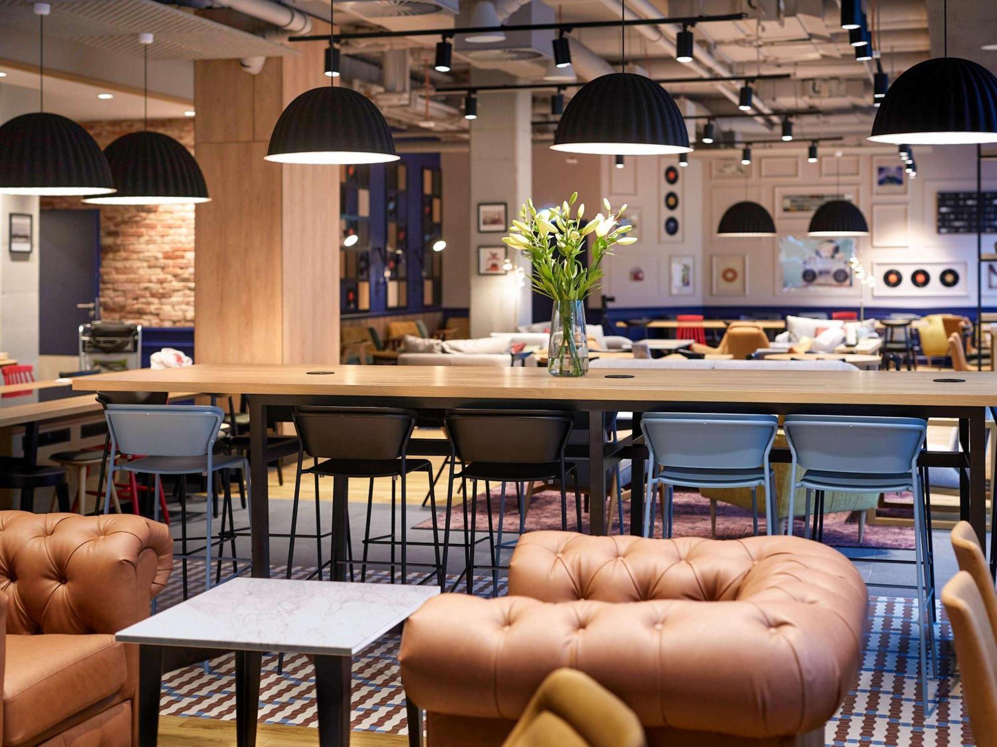 Ibis Styles Krakow Centrum Buitenkant foto